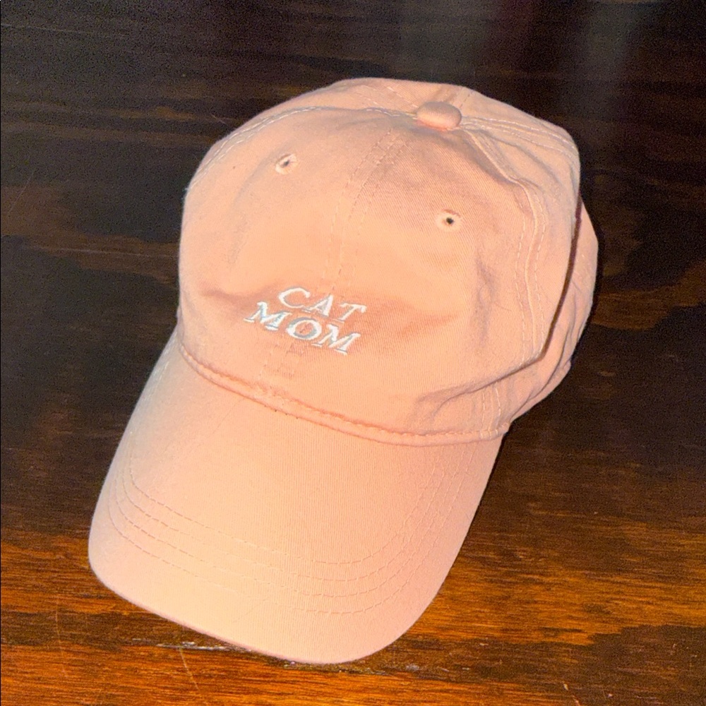 Peach 'Cat Mom' Baseball Cap